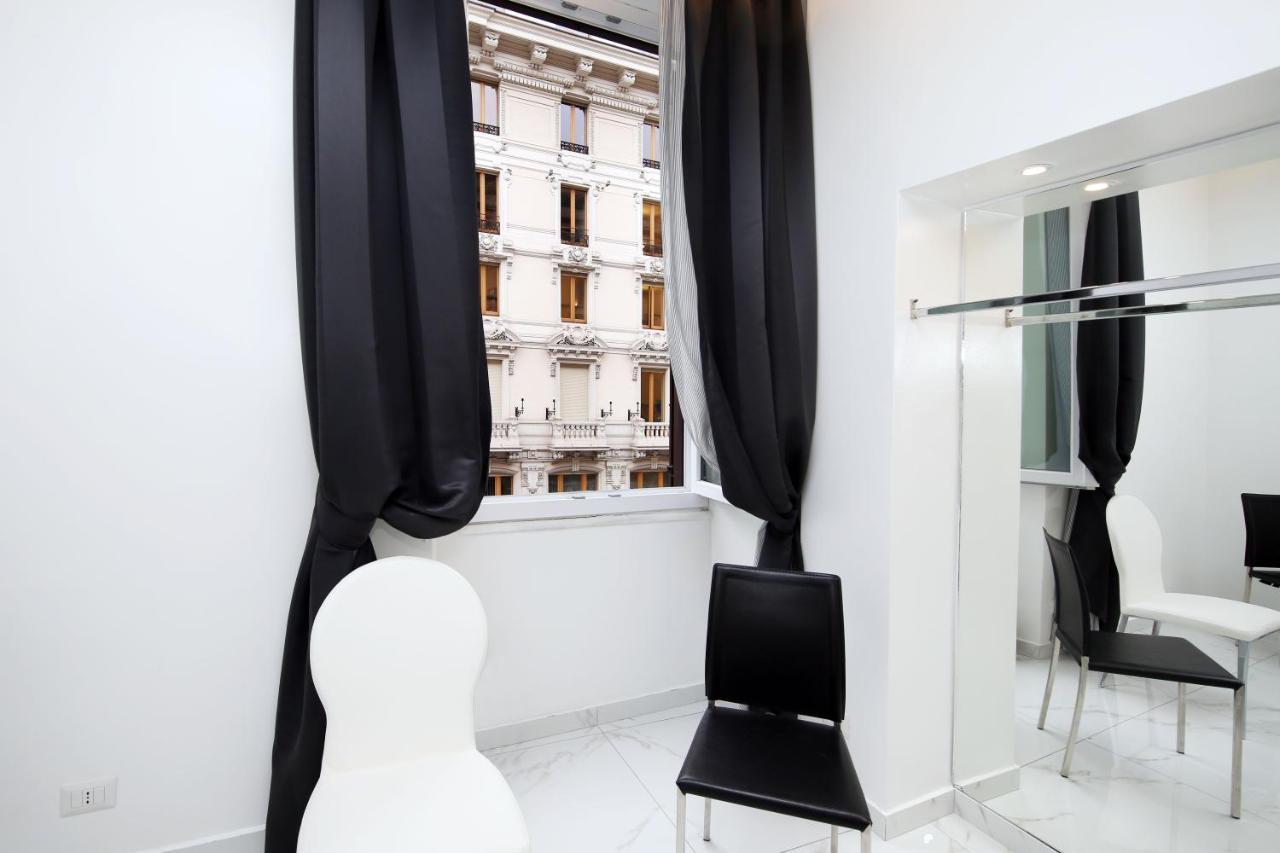 La Maisonnette Tritone Trevi Rom